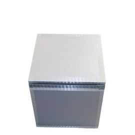 Boîte plus fraîche isolée rigide forte d'utilisation médicale et alimentaire avec des panneaux d'isolation de vide à l'intérieur