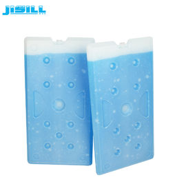 Des paquets de glace pour les réfrigérateurs, des paquets de glace bleu reutilisable pour les aliments surgelés.